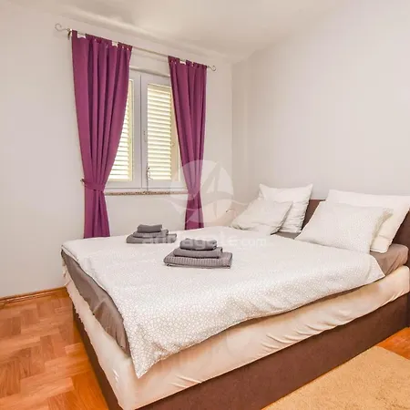 Amethist Apartament *
